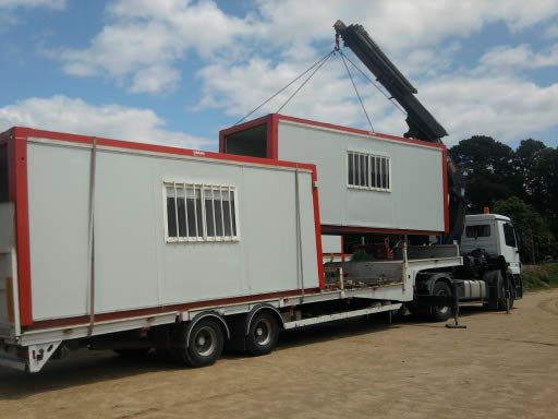 Pose d'un bungalow modulaire